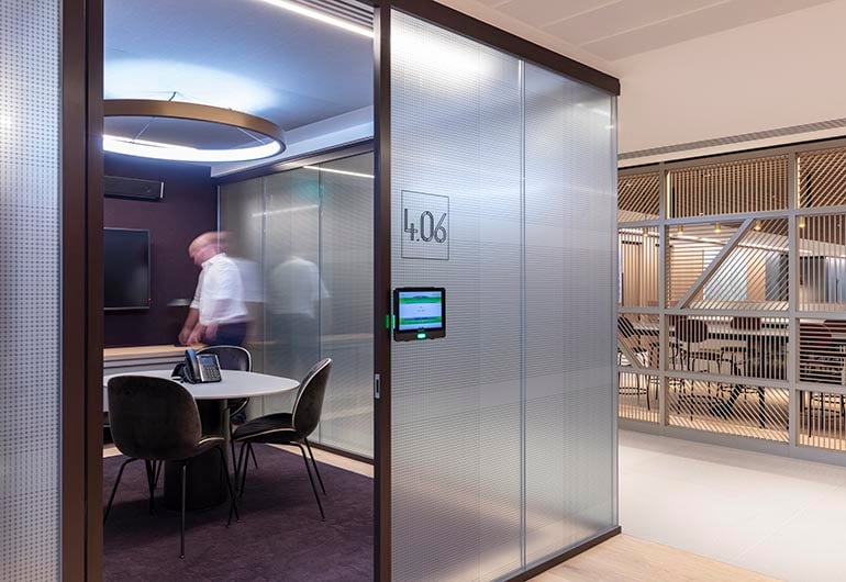 Ashurst s London HQ At The Fruit Wool Exchange Building Electrosonic ashurst-s-london-hq-at-the-fruit-wool-exchange-building-electrosonic
